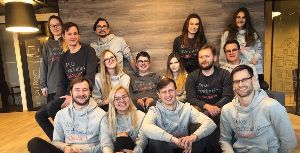A photo of the Omnisend team.