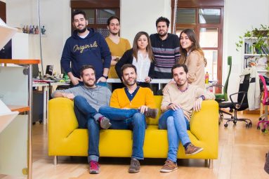 A photo of the Genial.ly team in office.