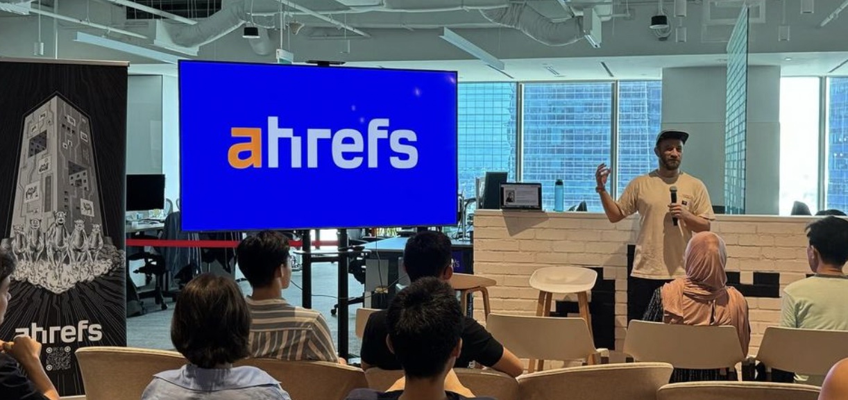 Ahrefs' Team